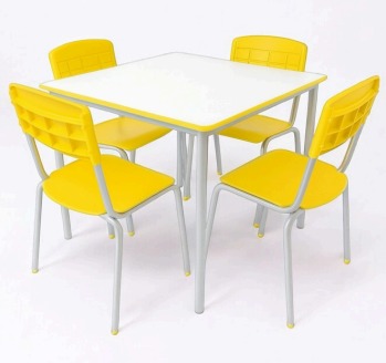 Mesa com  4 Cadeiras Infantil Fnde Mdf - Diversas Cores
